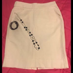 J. Crew- The Pencil Skirt, size 2